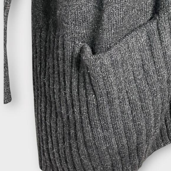 ARITZIA Azure Skies Lenox Angora Cashmere Blend Cardigan Slouchy Charcoal XS - Picture 4 of 7